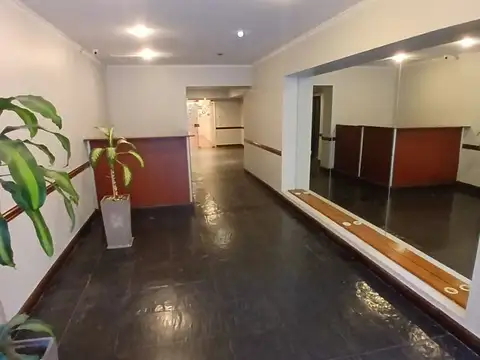 Oficina en Alquiler 24 años