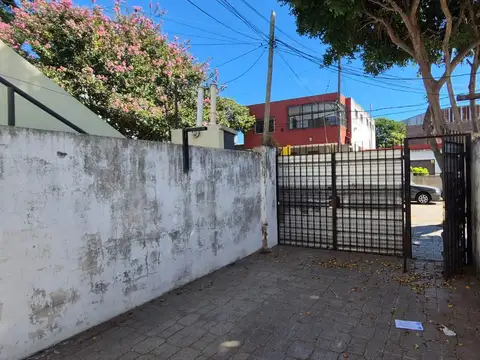 Depto Tipo Casa en Venta con 1 cochera