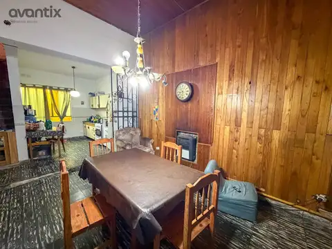 Casa en Venta con 1 cochera