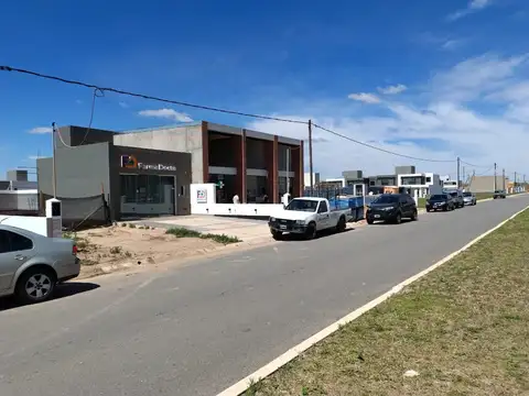 Local en Venta en Docta, USD 230.000