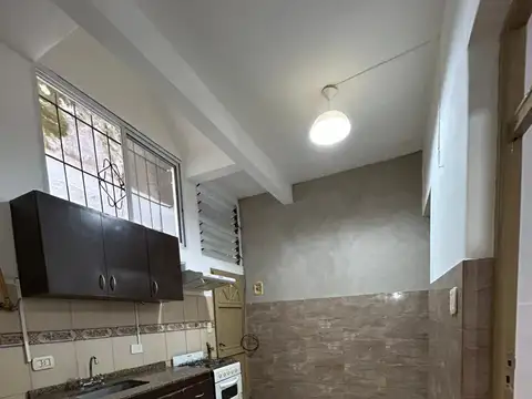 Depto Tipo Casa en Alquiler de 2 dormitorios