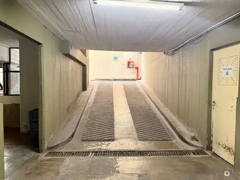 Departamento 5 ambientes con 2 baños