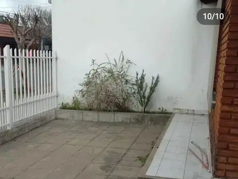 Casa en Venta en Morón, USD 90.000