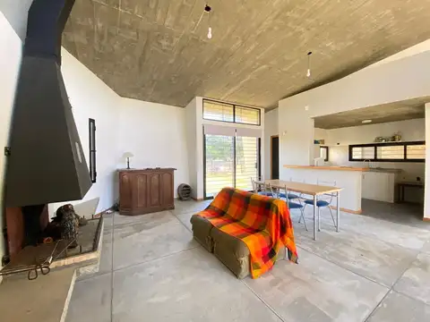 Venta de casa 3 dormitorios en Santa Ana alquilada