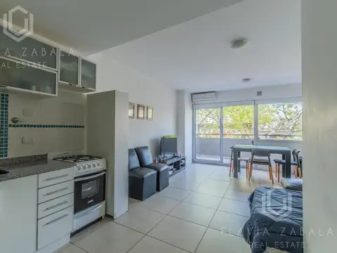 Venta monoambiente con balcón aterrazado en Almagro