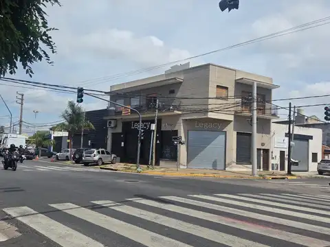 VENTA DE EDIFICIO COMERCIAL EN  BLOCK CON RENTA – MITRE 3900, MUNRO
