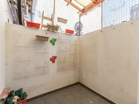 Depto Tipo Casa en Venta 16 años