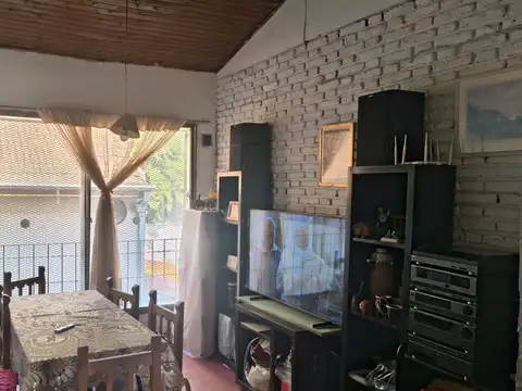 Depto Tipo Casa en Venta en Santos Lugares, USD 59.000