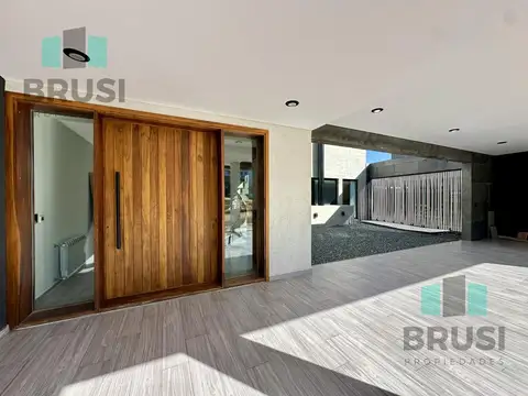 Casa en Venta 1 año