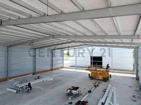 Galpon en Venta en Abasto, USD 465.000