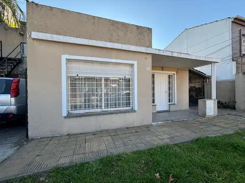 huaura 800, Piso pb