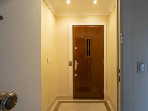 San Martín 1100, Piso 5