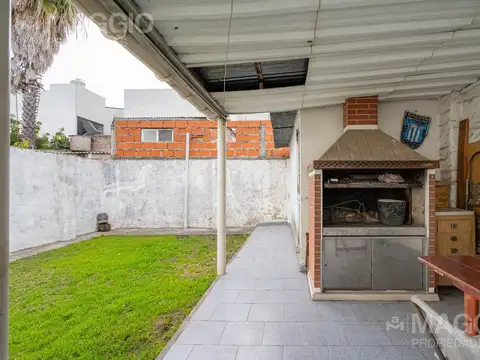 Depto Tipo Casa en Venta de 1 dormitorio