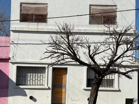 PH, en venta con departamento en planta alta.