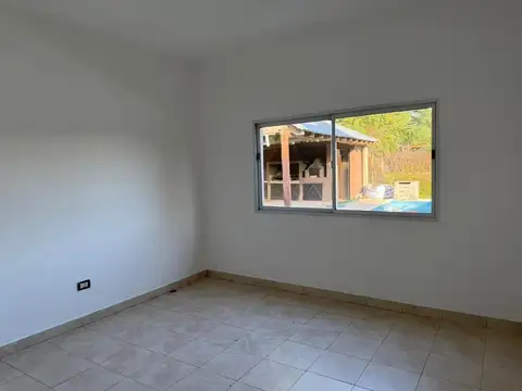 Casa en Venta con 4 cocheras