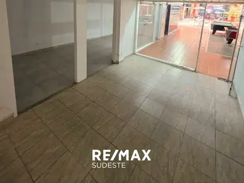Local en Venta 43 años
