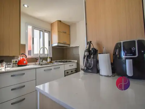 Depto Tipo Casa en Venta en Banfield, USD 120.000