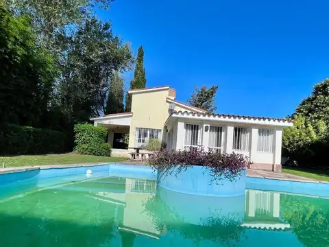 Terreno + dúplex en venta | Av. Juan Domingo Perón 885 – Vil