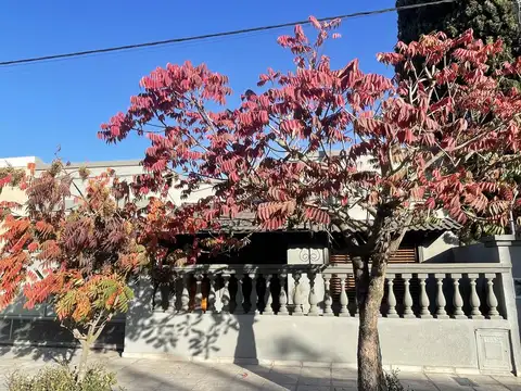 Casa en Venta en Lobos, USD 139.500