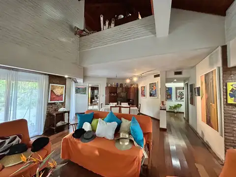 Casa en Venta de 4 dormitorios