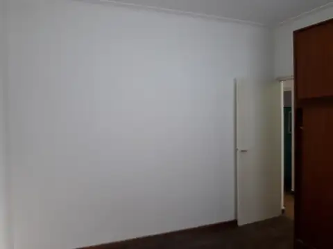 Buenos Aires 1100, Piso 1