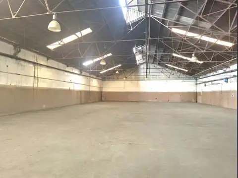 Galpon en Alquiler en Tablada, $ 10.000.000