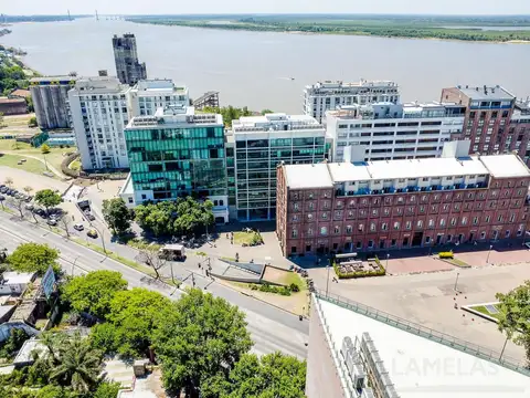Oficina con vista al río Paraná 230 m2 - FORUM Puerto Norte