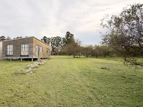 Casa 2 ambientes con 1 baño