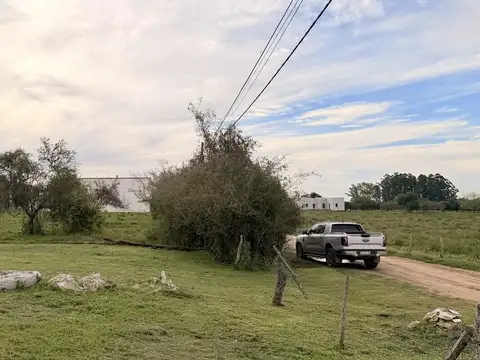 Cabaña con gran Lote Zona Los Ceibos