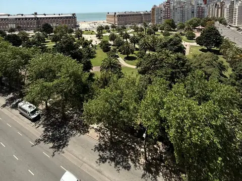 Departamento en Venta en Plaza Colon, USD 143.900