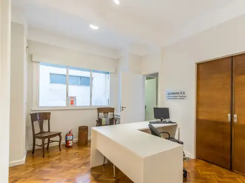 2 AMBIENTES DE CATEGORÍA, LUMINOSO Y CON ESTILO.