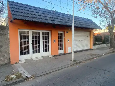 Venta | Casa | 3 Dormitorios | Cochera | Apta crédito | Capitán Bermúdez | Bo. Centro
