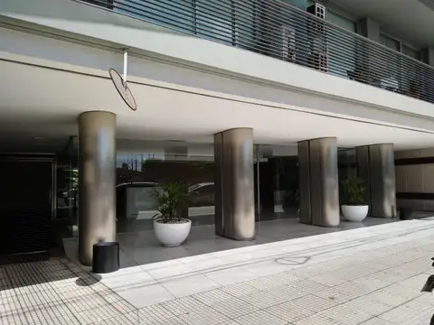 Avenida Del Libertador 7700