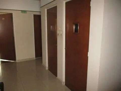 Oficina en Alquiler en Tribunales, $ 450.000