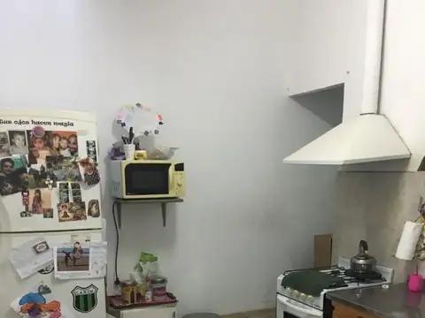 PH 3 AMB. CON DOS PATIOS PLANTA BAJA S/ EXPENSAS