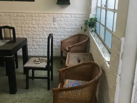 Manuel Artigas 6600, Piso PB