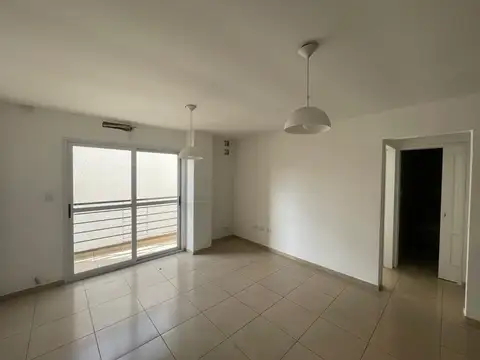 Avellaneda 500, Piso 2°