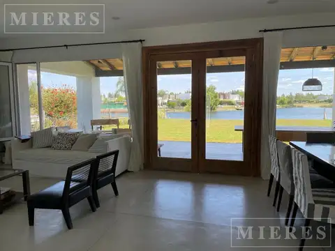 Muy linda casa en Alquiler de verano  A la Laguna en san Francisco, Villanueva.