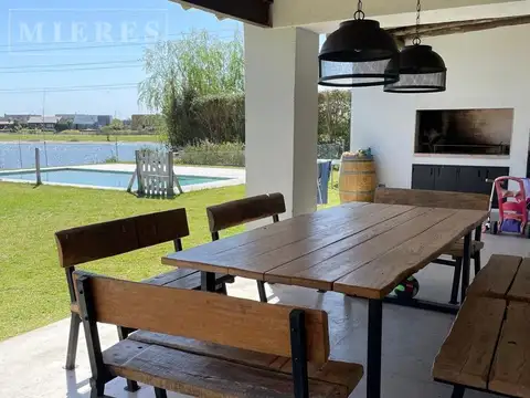 Muy linda casa en Alquiler de verano  A la Laguna en san Francisco, Villanueva.