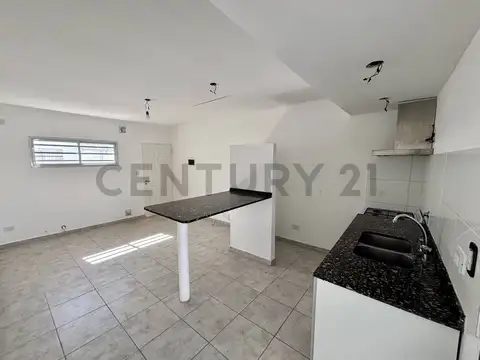 Departamento en Venta en Los Hornos, USD 47.000