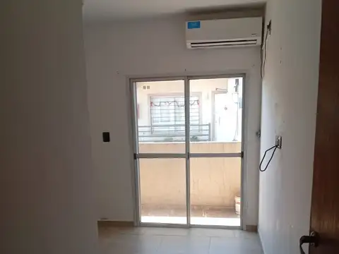 ALQUILER - DEPTO. 2 AMB. Y MEDIO - CERVANTES AL 2600 - EXCELENTE  