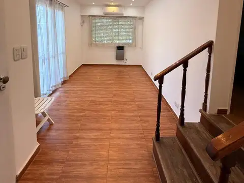 PH  Alquiler 3 ambientes patio frente