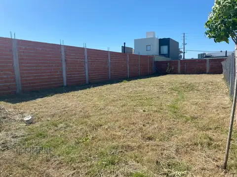 Terreno en Venta 10  mts Frente