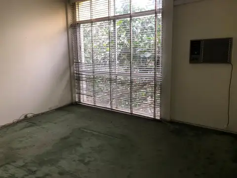 Oficina en Venta s/Av Maipu al 1300