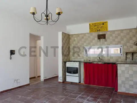 Vendo casa 3 dormitorios en Gonnet Apto Banco