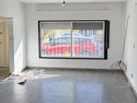 Exc. PH al Frente 3 Amb. + Escritorio, Patio y Cochera