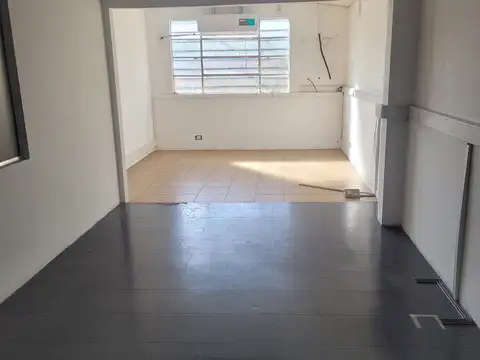 Oficina en Alquiler 35 años