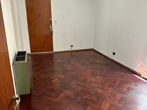 Av de los Incas 5100, Piso 1º5