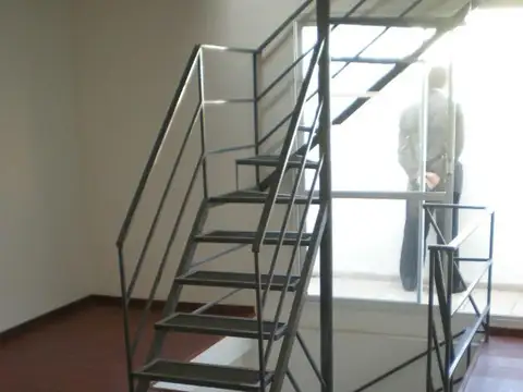 Depto Tipo Casa en Venta 12 años