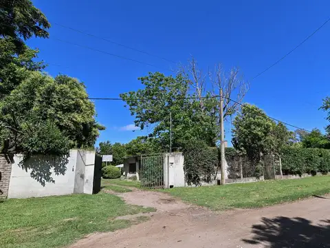 VENTA CASA QUINTA C/DOS PISCINAS